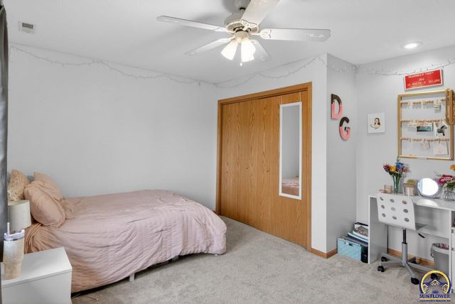 4205 SE Illinois AVE, Topeka, KS 66609