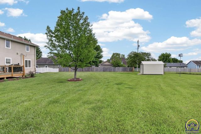 4205 SE Illinois AVE, Topeka, KS 66609