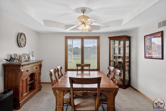 4205 SE Illinois AVE, Topeka, KS 66609