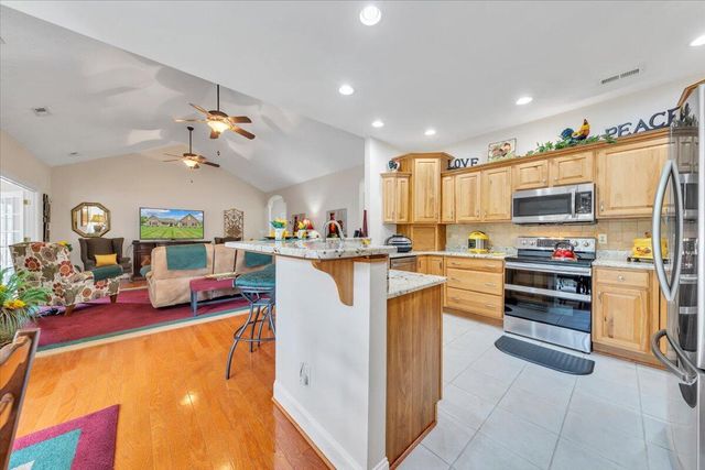 4447 Bonsack RD, Roanoke, VA 24012