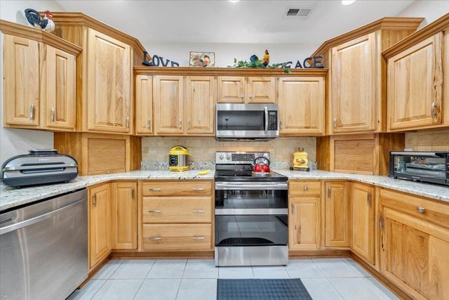 4447 Bonsack RD, Roanoke, VA 24012