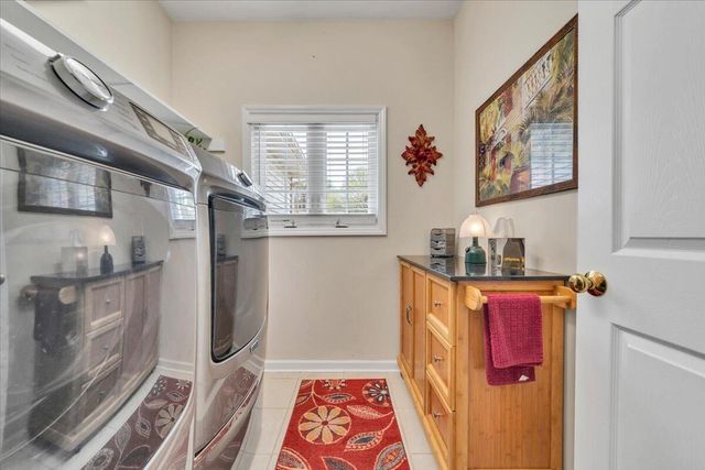 4447 Bonsack RD, Roanoke, VA 24012