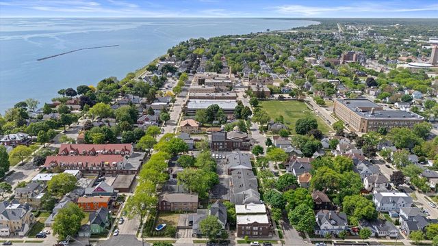 311 11th STREET, Racine, WI 53403