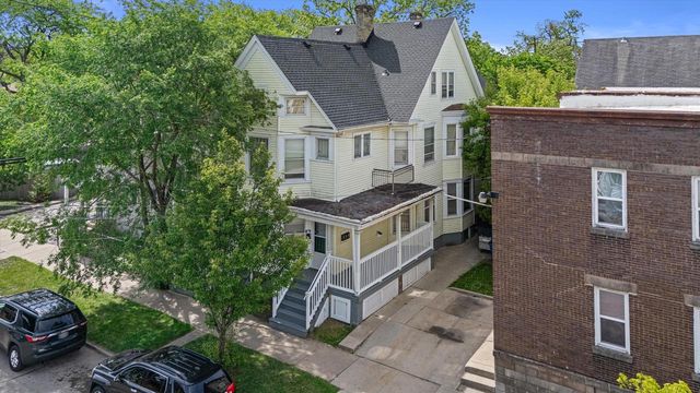 311 11th STREET, Racine, WI 53403
