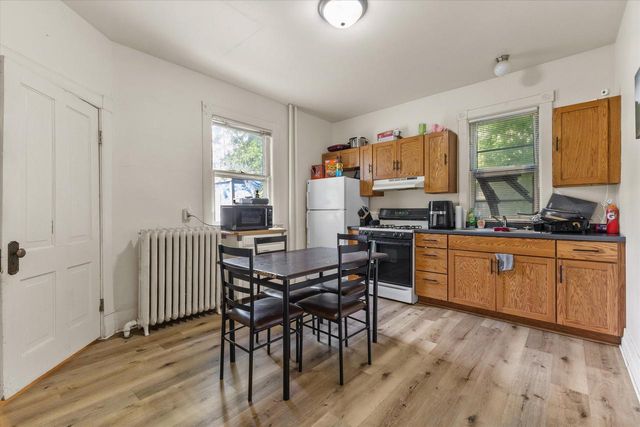 311 11th STREET, Racine, WI 53403
