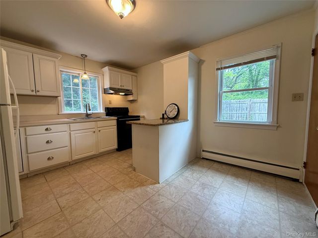 109 Shenandoah Road, Hopewell Junction, NY 12533