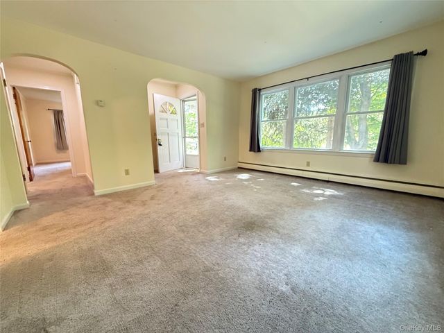 109 Shenandoah Road, Hopewell Junction, NY 12533