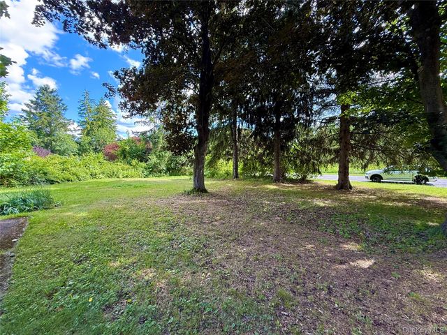 109 Shenandoah Road, Hopewell Junction, NY 12533