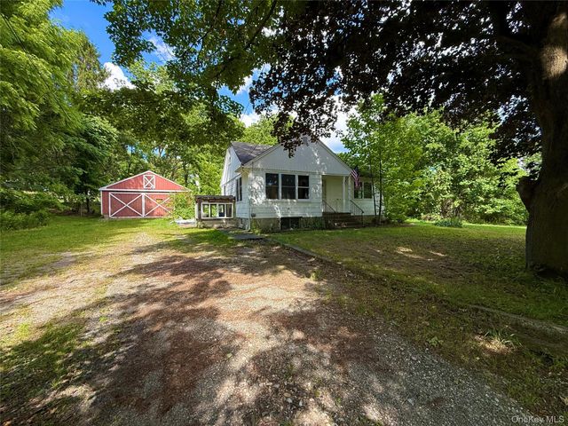 109 Shenandoah Road, Hopewell Junction, NY 12533