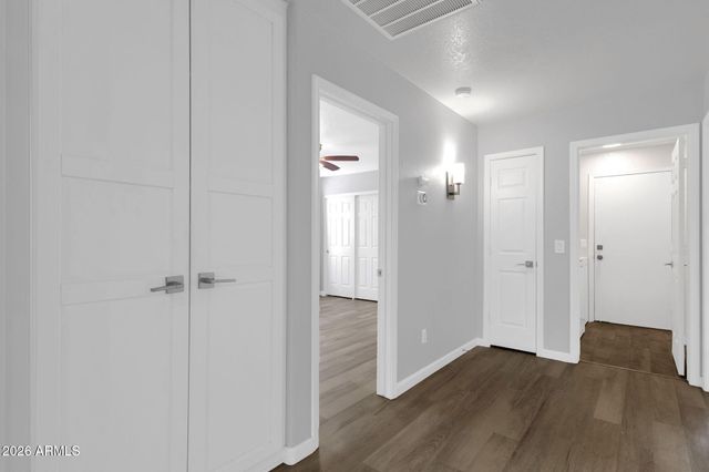 273 W Pecan Place, Tempe, AZ 85284