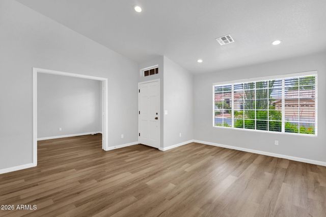 273 W Pecan Place, Tempe, AZ 85284