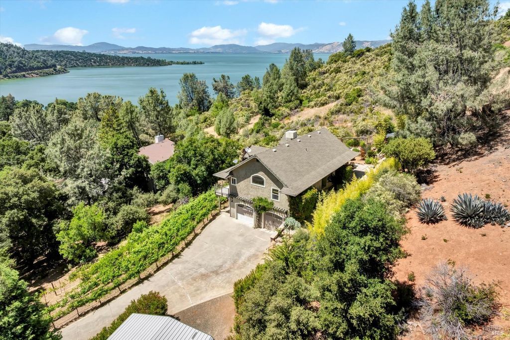 3420 Bergesen Ct, Kelseyville, CA 95451