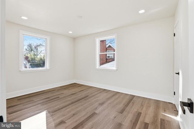 5621 HAWTHORNE ST, Landover, MD 20785