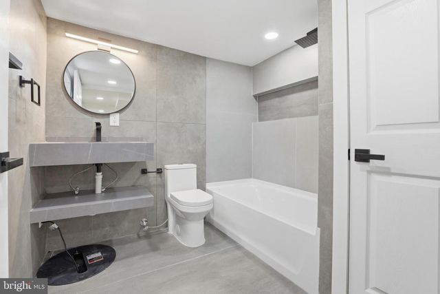 5621 HAWTHORNE ST, Landover, MD 20785