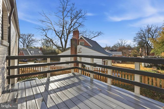 5621 HAWTHORNE ST, Landover, MD 20785