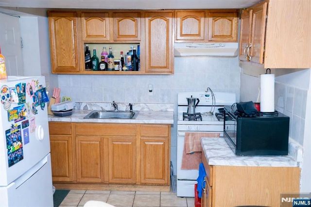 343 Sussex Avenue, Newark, NJ 07107