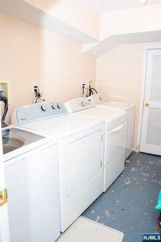 343 Sussex Avenue, Newark, NJ 07107