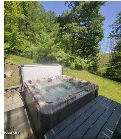 283 Ave Of The Stars, Blenheim, NY 12131