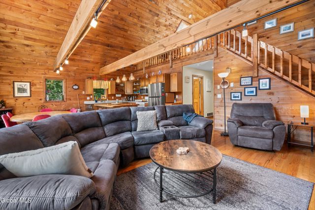 283 Ave Of The Stars, Blenheim, NY 12131