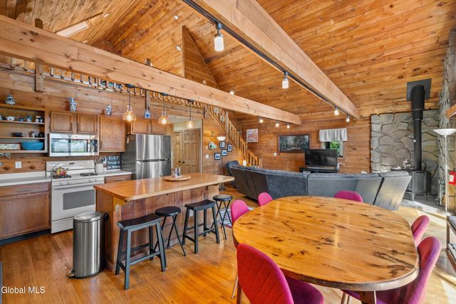 283 Ave Of The Stars, Blenheim, NY 12131