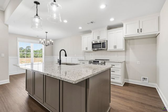 205 Sugar Creek Trail, Perry, GA 31069