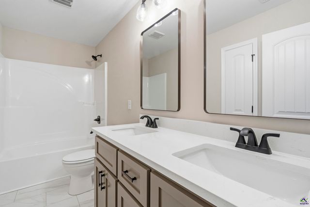 205 Sugar Creek Trail, Perry, GA 31069