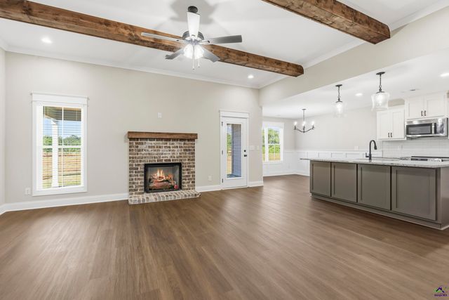 205 Sugar Creek Trail, Perry, GA 31069