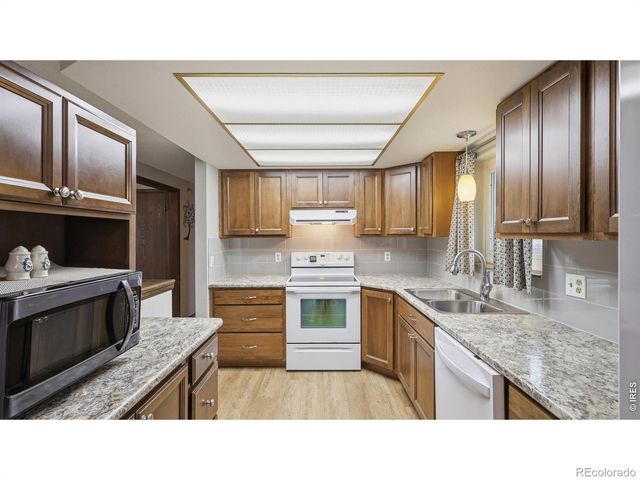 817 Meng Drive, Fort Morgan, CO 80701