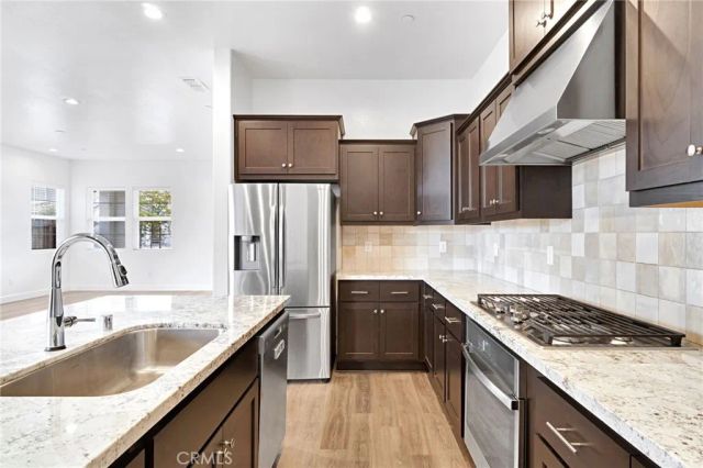 390 Traverse South, Madera, CA 93636
