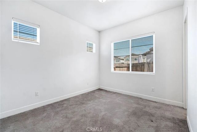 390 Traverse South, Madera, CA 93636