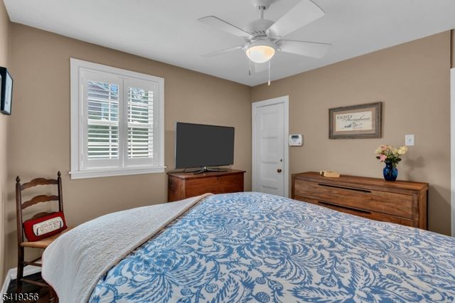 465 Franklin Tpke, Ridgewood Village, NJ 07450