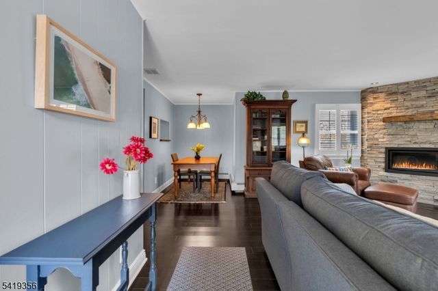 465 Franklin Tpke, Ridgewood Village, NJ 07450