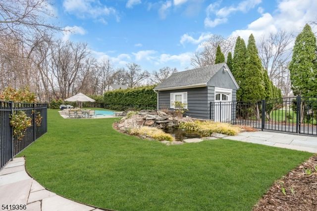 465 Franklin Tpke, Ridgewood Village, NJ 07450