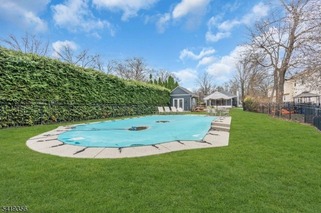 465 Franklin Tpke, Ridgewood Village, NJ 07450