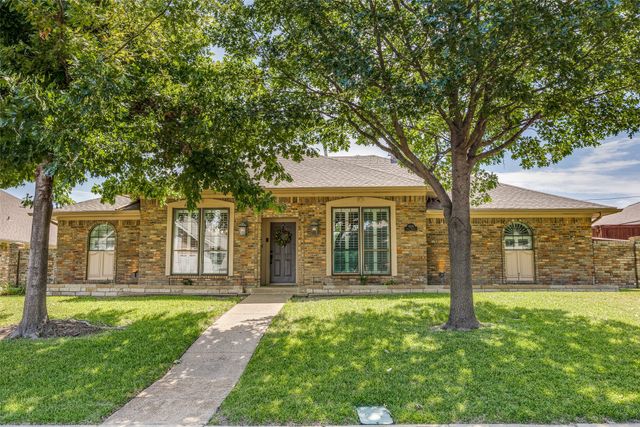 9206 Dove Meadow Drive, Dallas, TX 75243