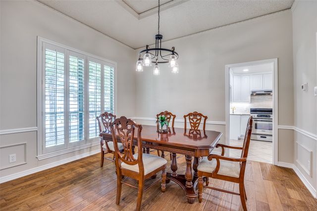 9206 Dove Meadow Drive, Dallas, TX 75243