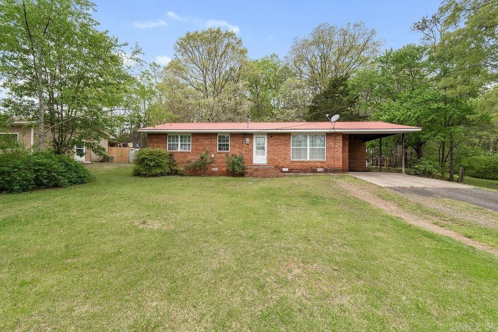 310 Memory Ln Lane, Clinton, AR 72031
