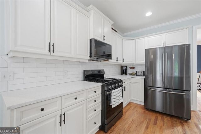 205 Stillwater Glen, Woodstock, GA 30188
