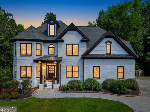 205 Stillwater Glen, Woodstock, GA 30188