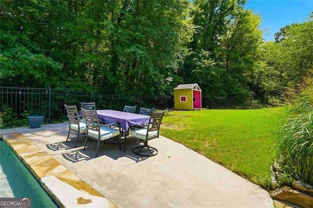 205 Stillwater Glen, Woodstock, GA 30188