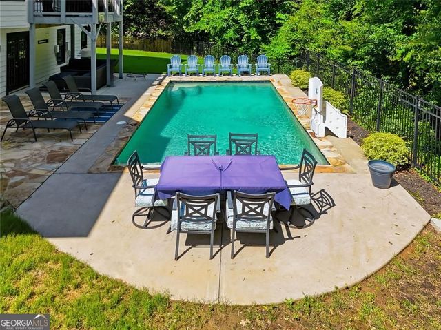 205 Stillwater Glen, Woodstock, GA 30188