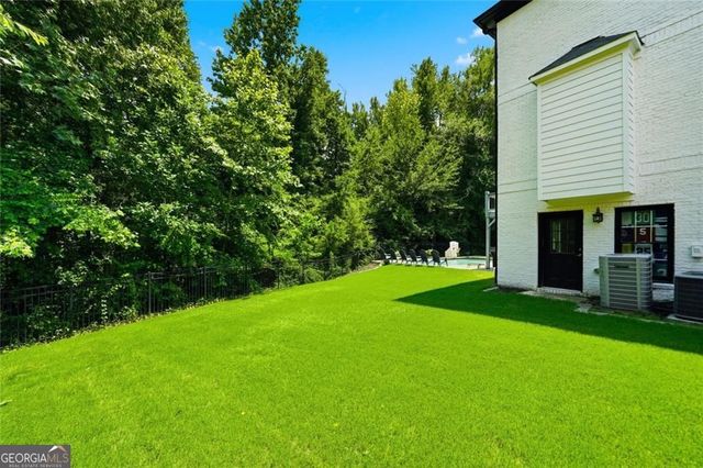205 Stillwater Glen, Woodstock, GA 30188