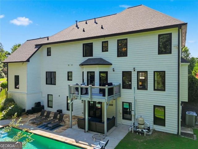 205 Stillwater Glen, Woodstock, GA 30188