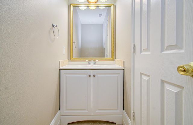 11719 Cabot Hill Street, Houston, TX 77044