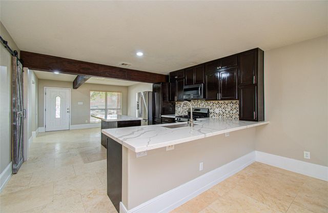 11719 Cabot Hill Street, Houston, TX 77044