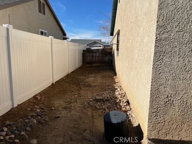 17919 Juniper, Adelanto, CA 92301