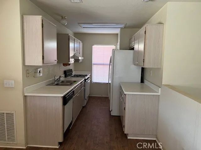 17919 Juniper, Adelanto, CA 92301