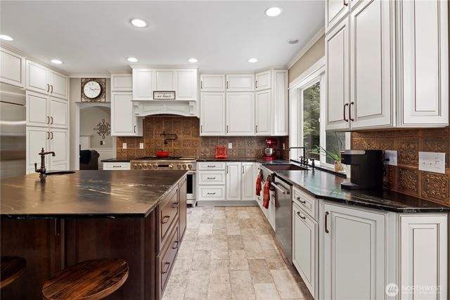 17313 187th Place SE, Renton, WA 98058