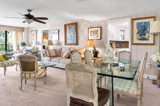 1200 S Flagler Dr 206, West Palm Beach, FL 33401