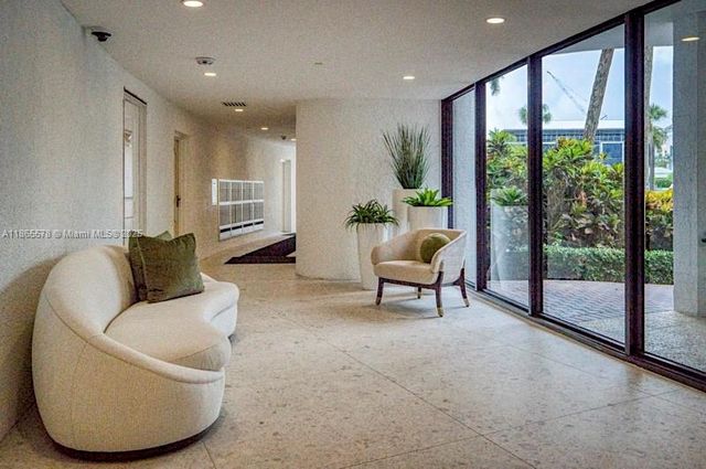 1200 S Flagler Dr 206, West Palm Beach, FL 33401